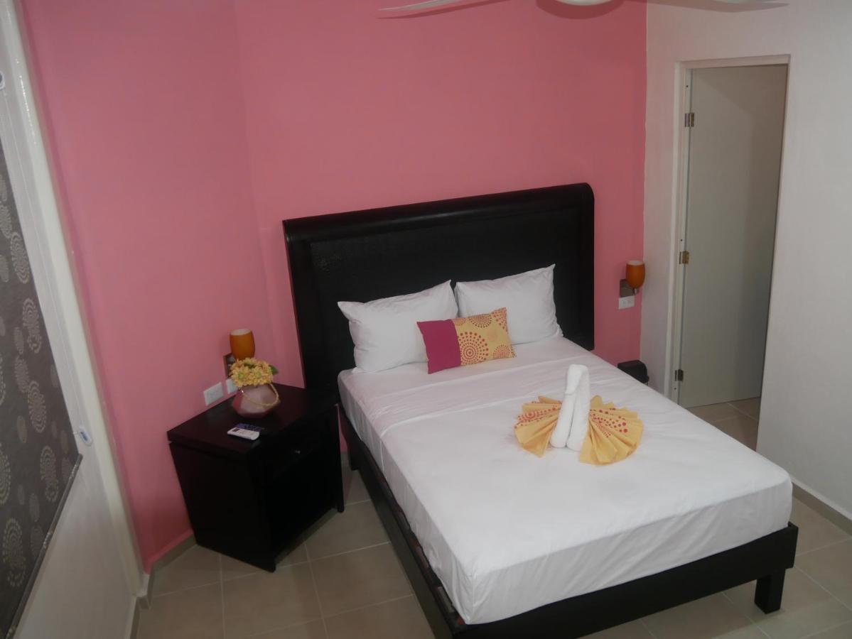 Hotel Real San Juan Suites Mérida Εξωτερικό φωτογραφία